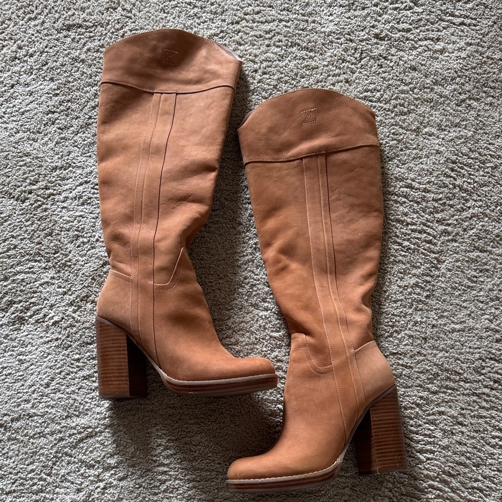 Jlo tan boots